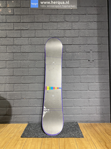 Dominant tweedehands snowboard junior