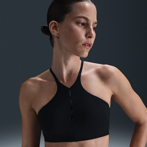 Nike One Keyhole padded sport-bh met hoge hals en lichte ondersteuning - Zwart