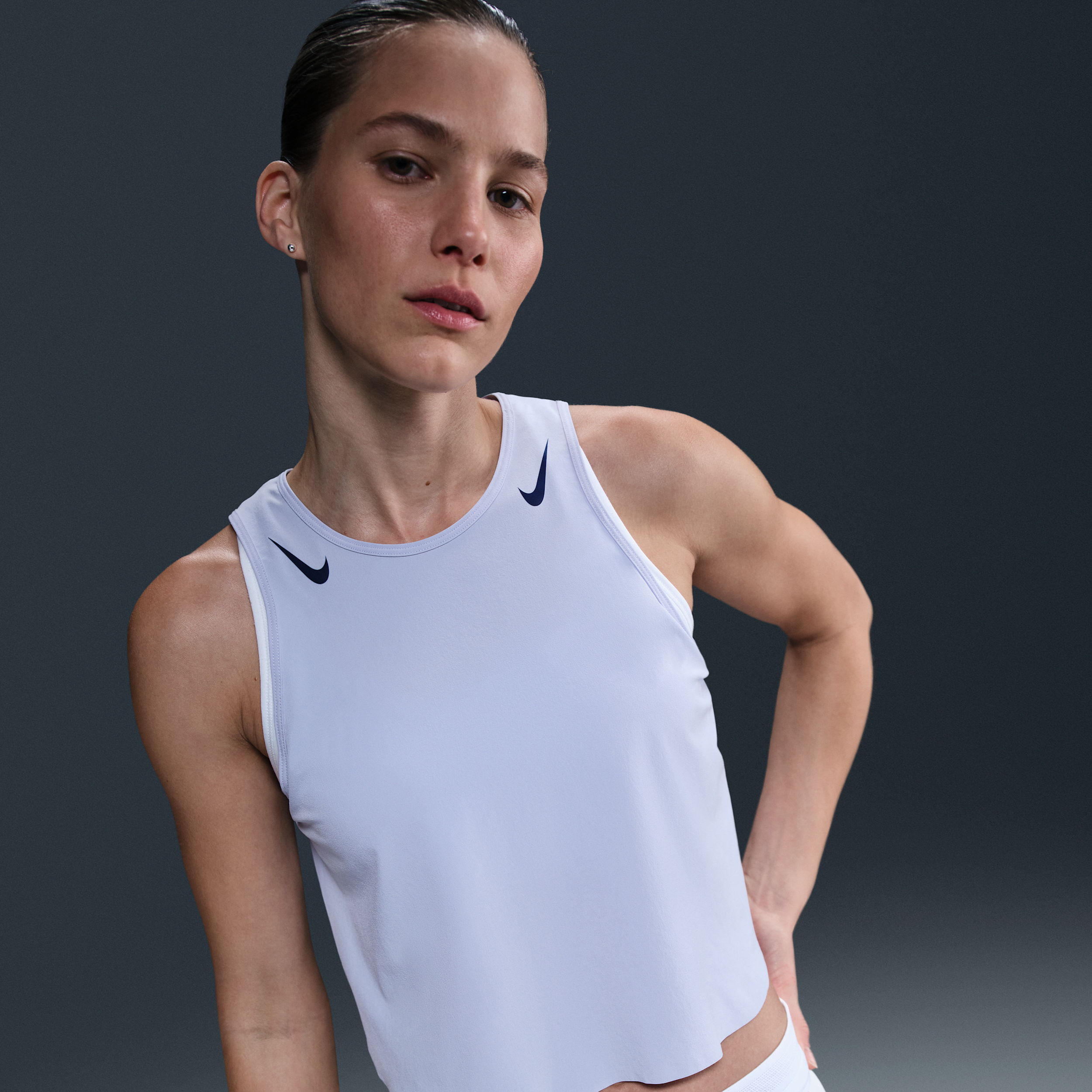 Nike AeroSwift Dri-FIT ADV korte hardlooptanktop voor dames - Grijs