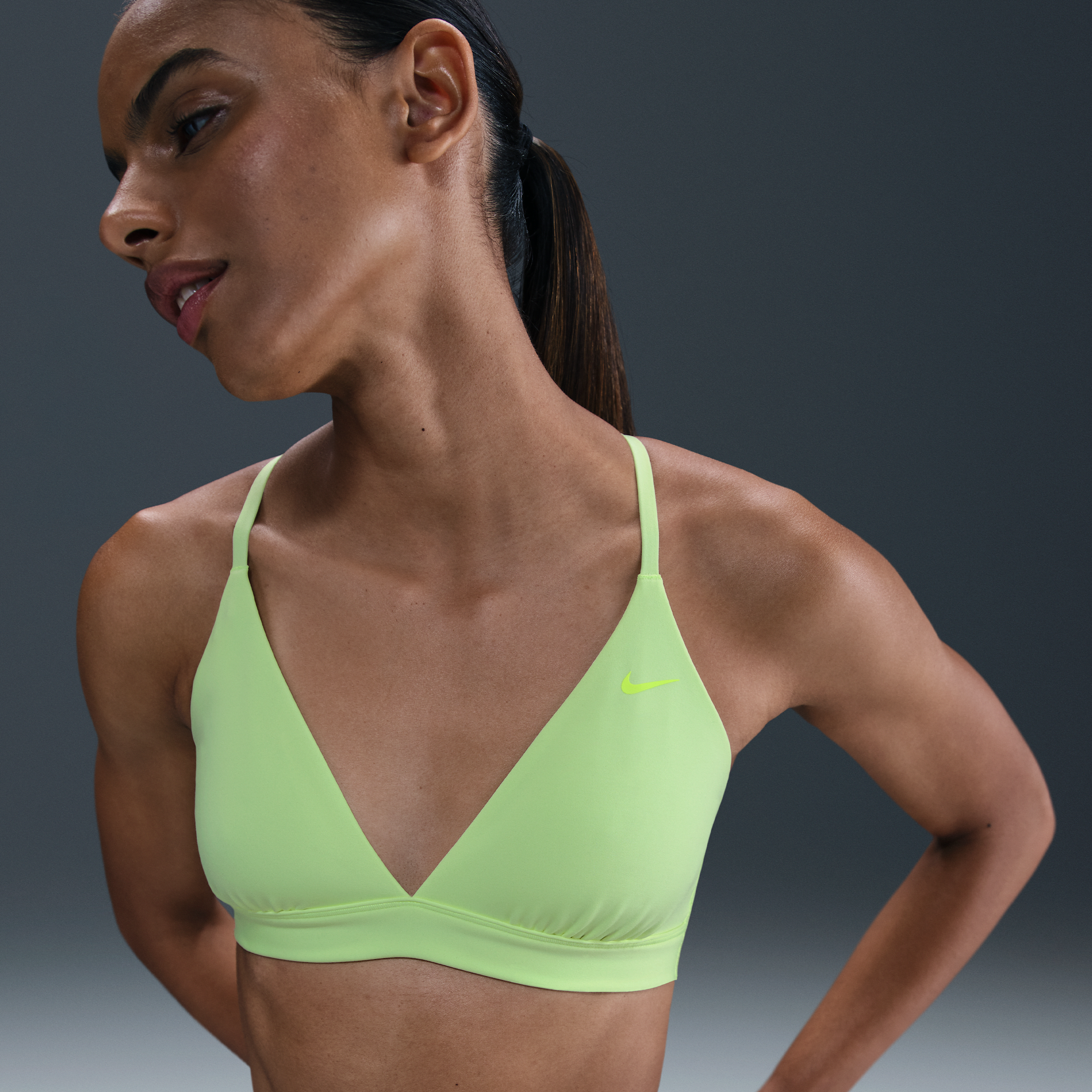 Nike Form non-padded triangle sport-bh met lichte ondersteuning - Geel