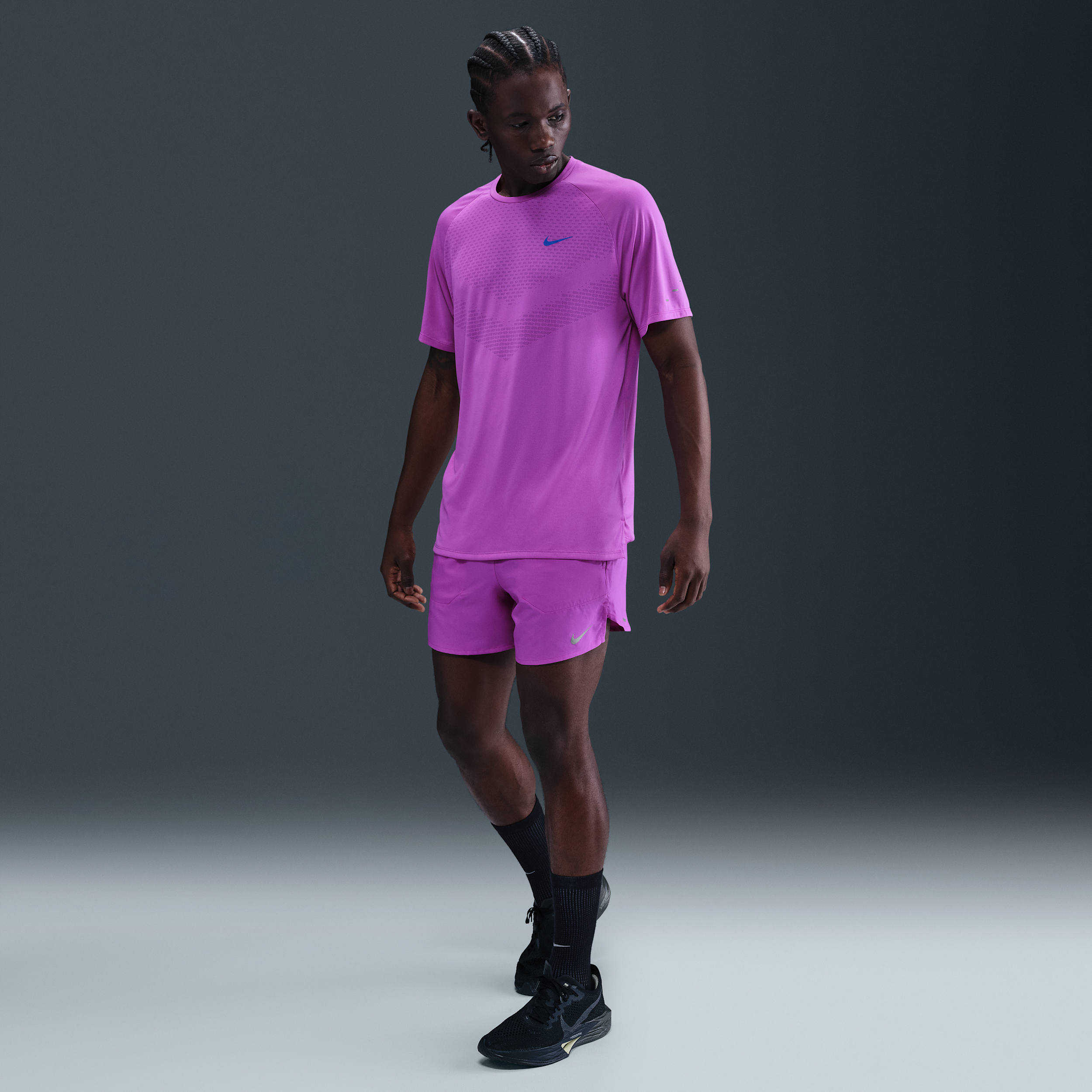 Nike Stride Dri-FIT hardloopshorts met binnenbroek voor heren (13 cm) - Paars