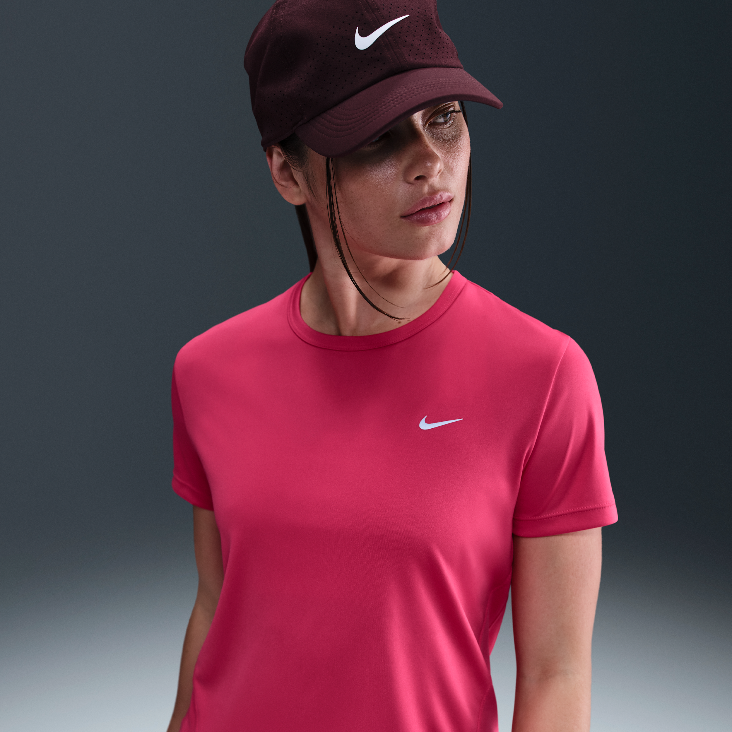 Nike Tempo Dri-FIT hardlooptop met korte mouwen voor dames - Roze