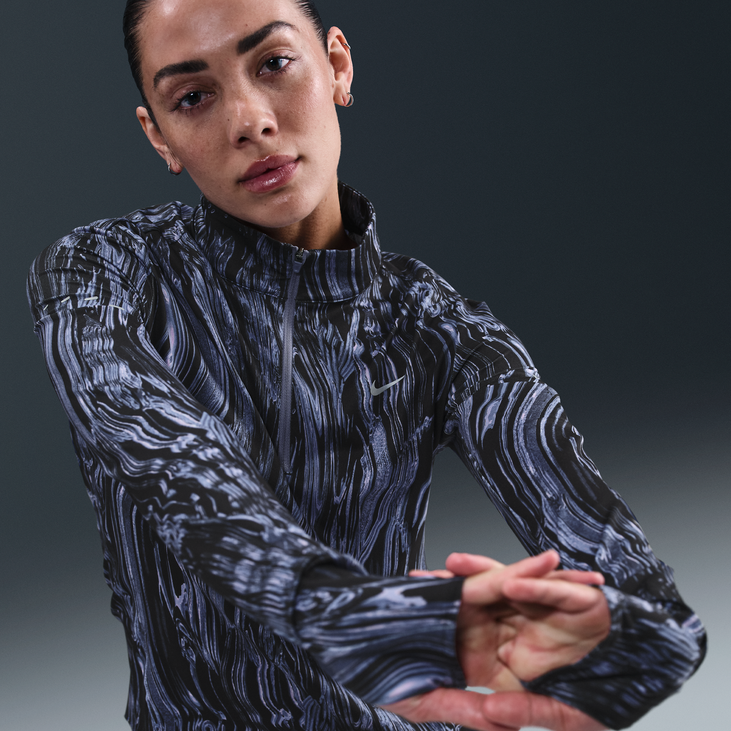 Nike Swift Dri-FIT hardlooptop met halflange rits, print en uv-bescherming voor dames - Blauw