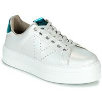 Lage Sneakers Victoria BARCELONA METAL