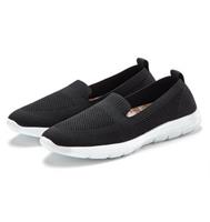 Lascana Instappers Slip-on sneaker, lage schoen, ultralichte sneaker, VEGAN