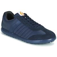 Sneakers Camper