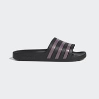 Pantoletten adidas - adilette Aqua GX4279 Core Black / Matt Purple Met. / Core Black