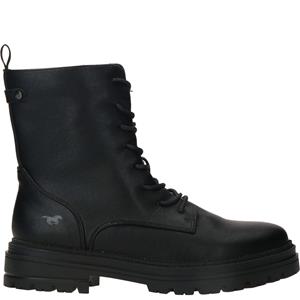 Mustang Shoes Winterstiefelette, mit Nieten und Zierriegel an der Ferse