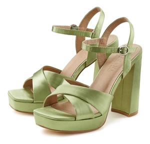 LASCANA Sandalette, mit Blockabsatz VEGAN