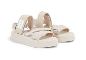 Calvin Klein Sandalen NADINE 7C met klittenbandsluiting en elastiek