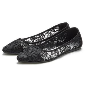 LASCANA Ballerina, mit floraler Spitze VEGAN
