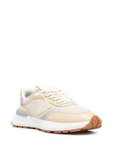 philippemodelparis Philippe Model Paris Sneakers met colourblocking - Beige