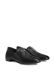 Giuseppe Zanotti Fergus loafers met logo - Zwart