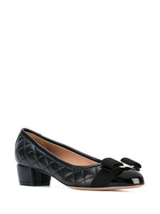 Ferragamo Pumps met strik - Zwart