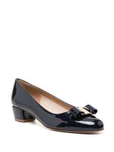 Ferragamo Vara 1 lakleren pumps - Zwart