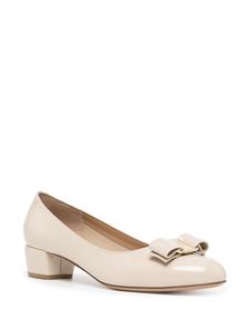 Ferragamo Vara 1 pumps met strik - Beige