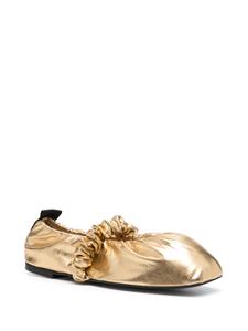GANNI scrunchie ballerina shoes - Goud