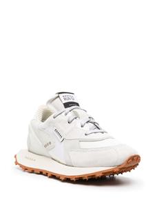 RUN OF logo-print panelled suede sneakers - Wit
