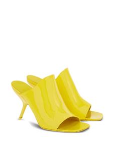 Ferragamo Muiltjes met open neus - Geel