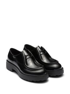 Prada Leren veterschoenen - Zwart