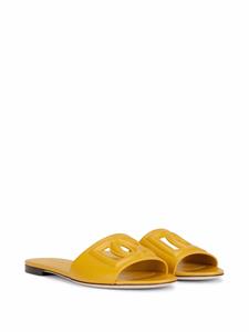 Dolce & Gabbana DG Millennials slippers met logo - Geel
