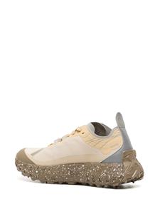 Norda 001 logo-print low-top sneakers - Bruin