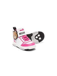 Moschino Kids Sneakers met teddybeerpatch - Wit