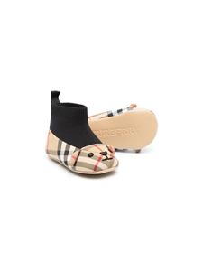 Burberry Kids Vintage Check Thomas Bear slippers - Beige