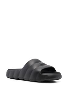 Moncler Lilo slippers met imitatie voering - Zwart