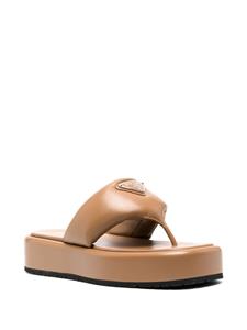 Prada Gewatteerde sandalen - Bruin