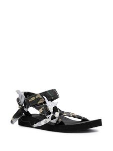Arizona Love Trekky sandalen met camouflageprint - Groen