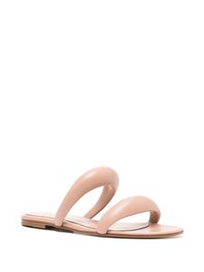 Gianvito Rossi Sandalen met dubbel bandje - Roze