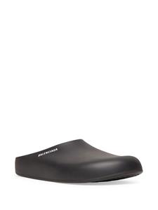 Balenciaga Eva slippers met logoprint - Zwart
