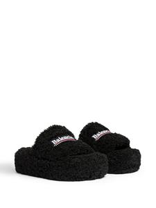 Balenciaga Political Campaign lammy slippers - Zwart