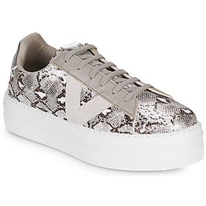 Victoria Lage Sneakers  BARCELONA DEPORTIVO