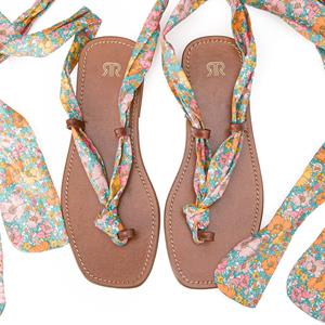 LA REDOUTE COLLECTIONS Platte sandalen om te strikken Liberty Fabrics