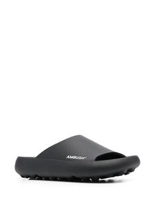 AMBUSH Slippers met logoprint - Zwart