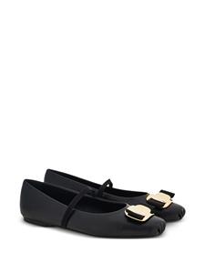 Ferragamo New Vara flat ballerina shoes - Zwart