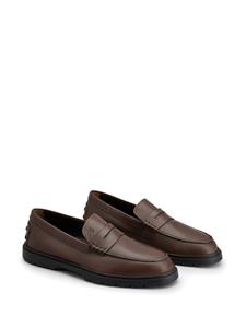 Tod's Loafers met logo-reliëf - Bruin