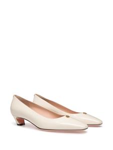 Bally Emblem-plaque leather pumps - Beige