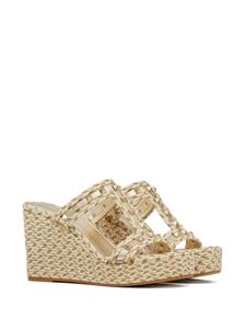 Valentino Rockstud sandalen met geweven sleehak - Beige