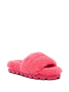 UGG Maxi Curly Scuffetta leren slippers - Roze