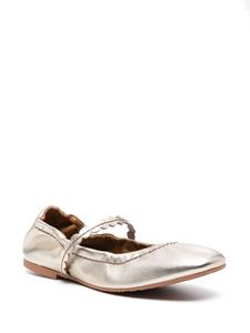 See by Chloé scallop-strap ballerina shoes - Goud