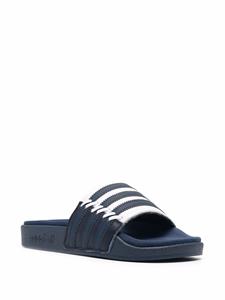 Adidas Gestreepte slippers - Blauw