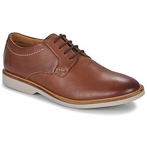 Nette schoenen Clarks ATTICUS LTLACE