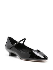Miu Miu logo-lettering patent ballerina shoes - Zwart