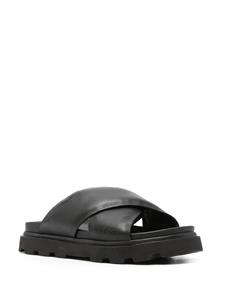 UGG Capitelle leather slides - Zwart