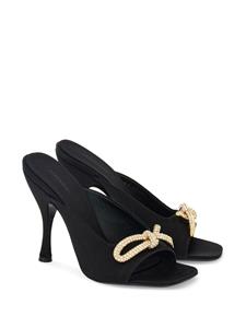 Ferragamo Muiltjes verfraaid met kristallen - Zwart