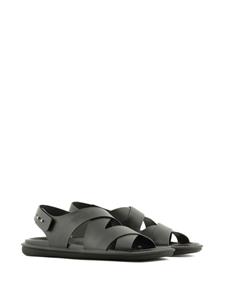 Giorgio Armani Leren sandalen met logo-reliëf - Zwart