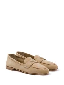 Prada Loafers met logo - Beige